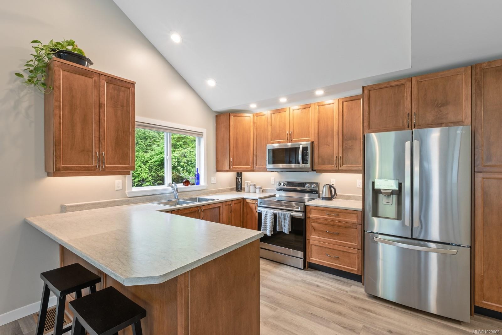 3671 Thomson Rd, Courtenay, BC