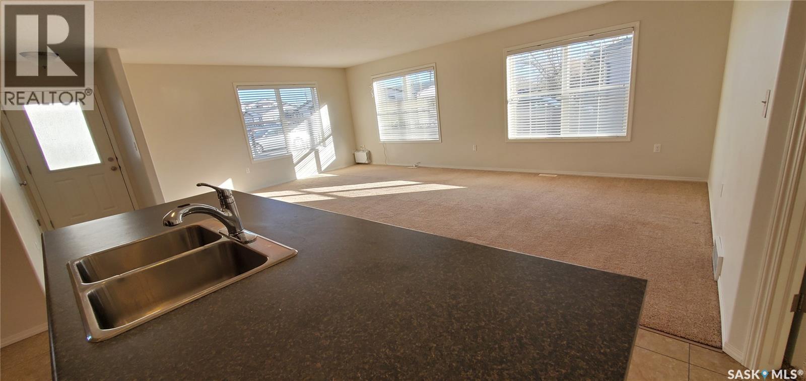 41 1275 South Railway Street E, Swift Current, SK - Indoor Photo Showing Other Room