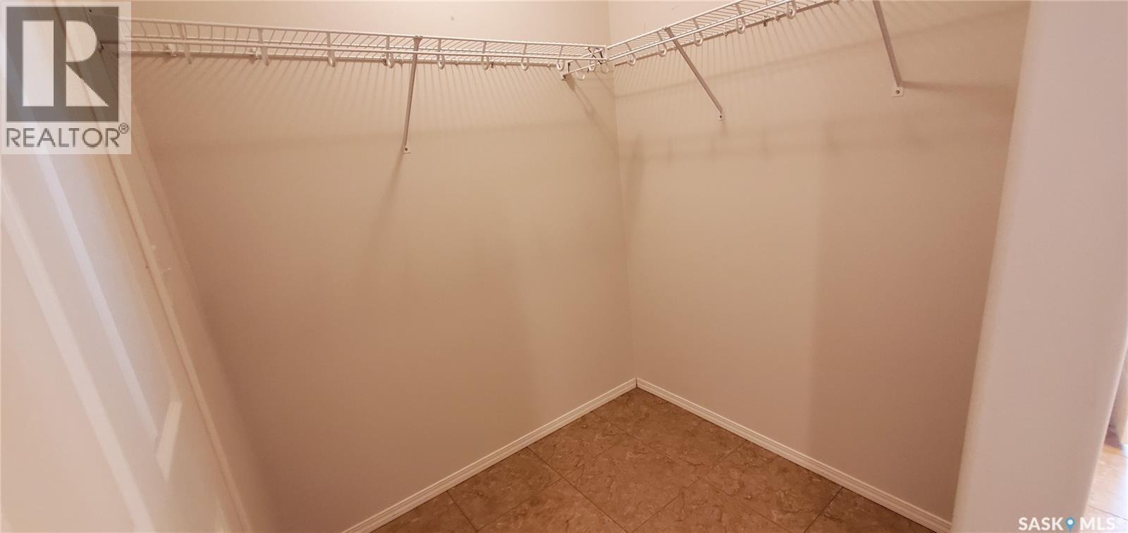 41 1275 South Railway Street E, Swift Current, SK - Indoor With Storage
