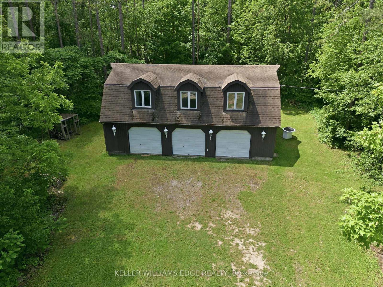 484 11Th Concession Road E, Hamilton, ON - Outdoor
