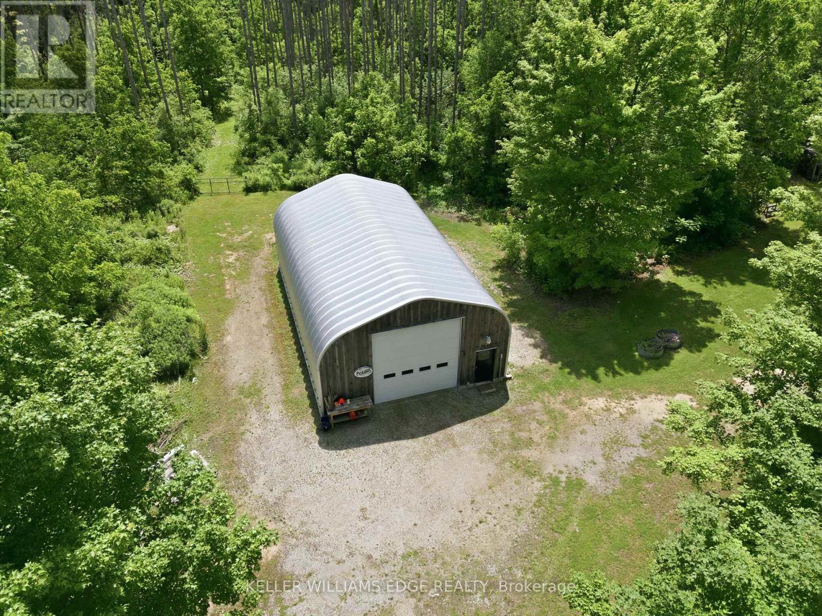 484 11Th Concession Road E, Hamilton, ON - Outdoor