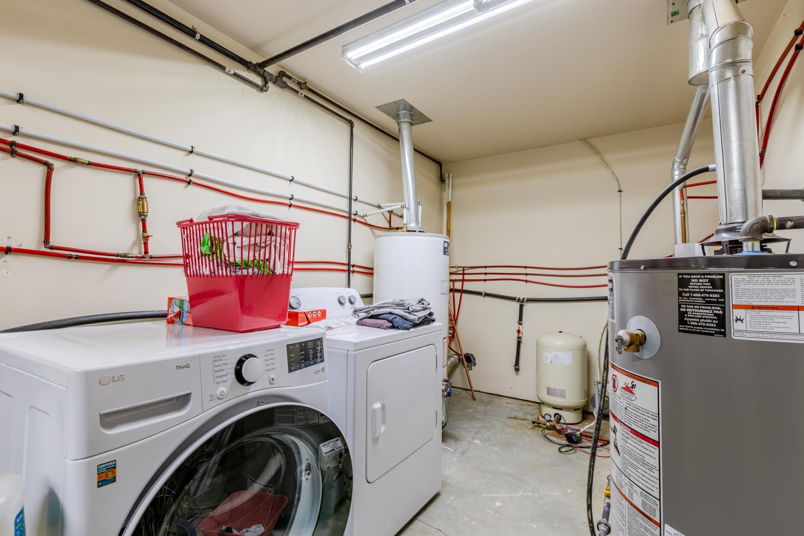 4000 Ab-813, Calling Lake, AB