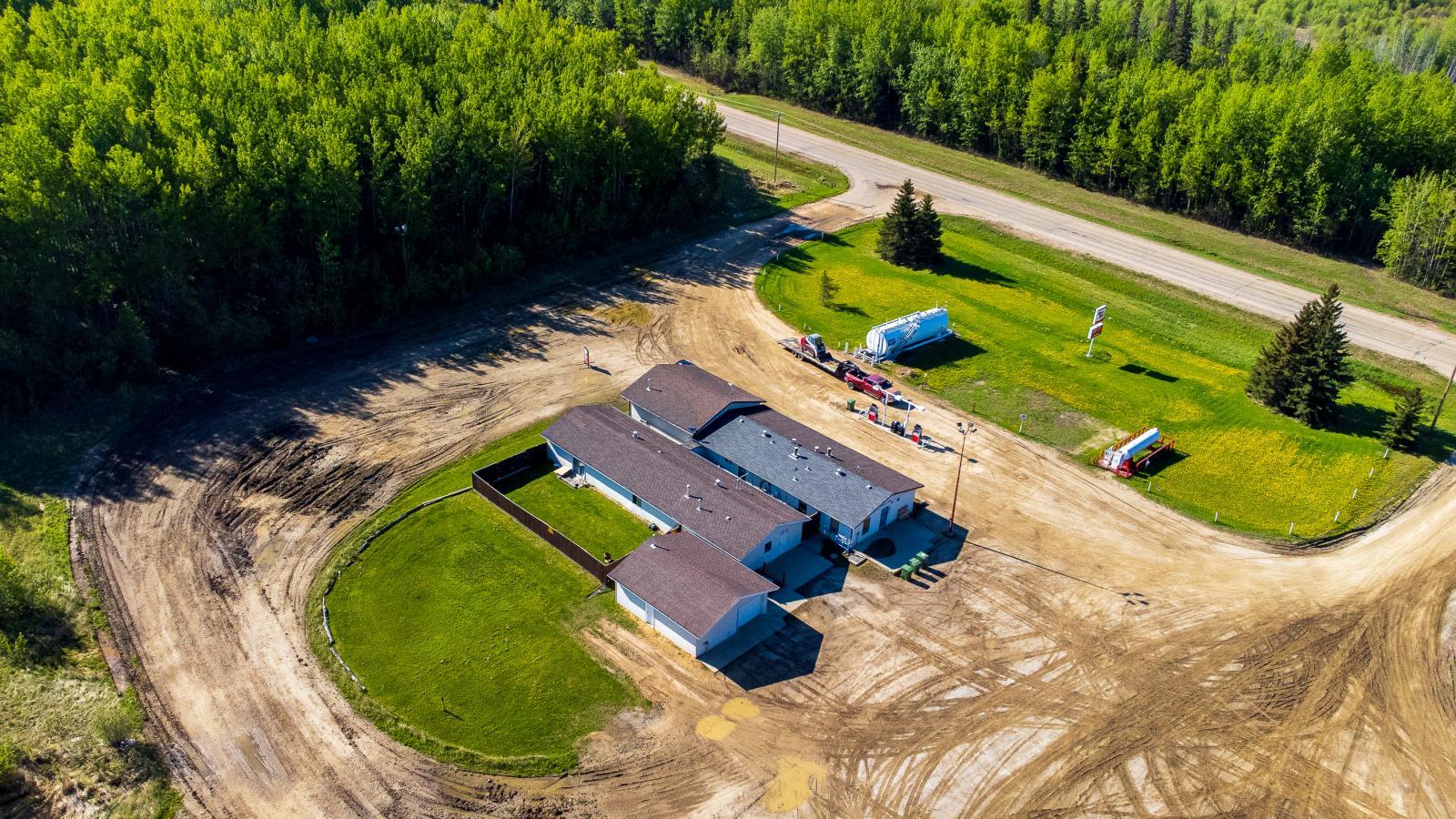 4000 Ab-813, Calling Lake, AB