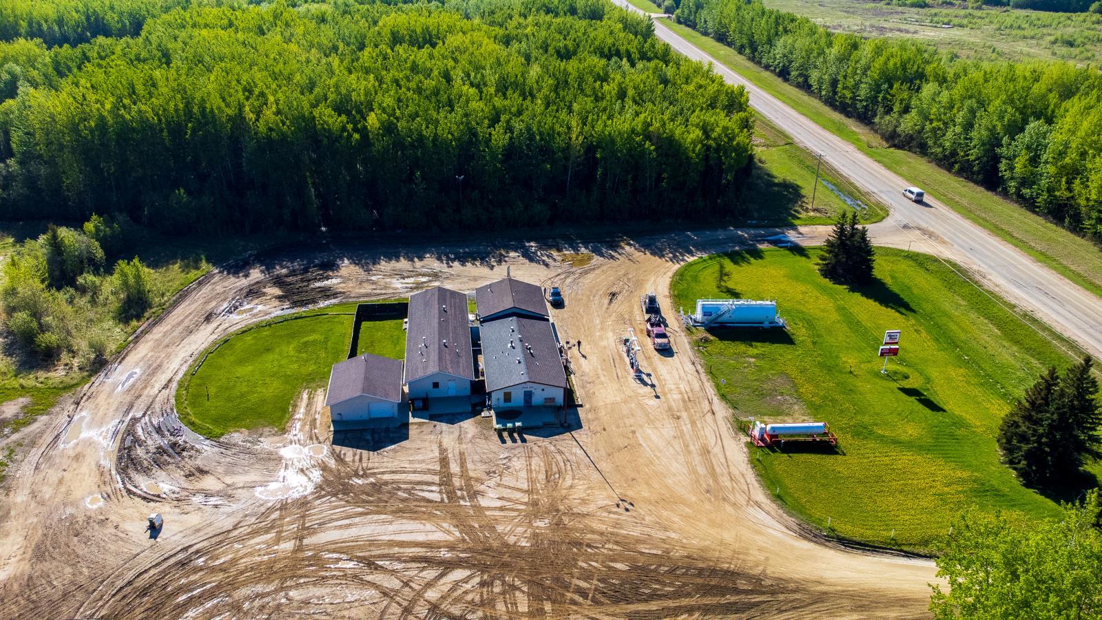 4000 Ab-813, Calling Lake, AB