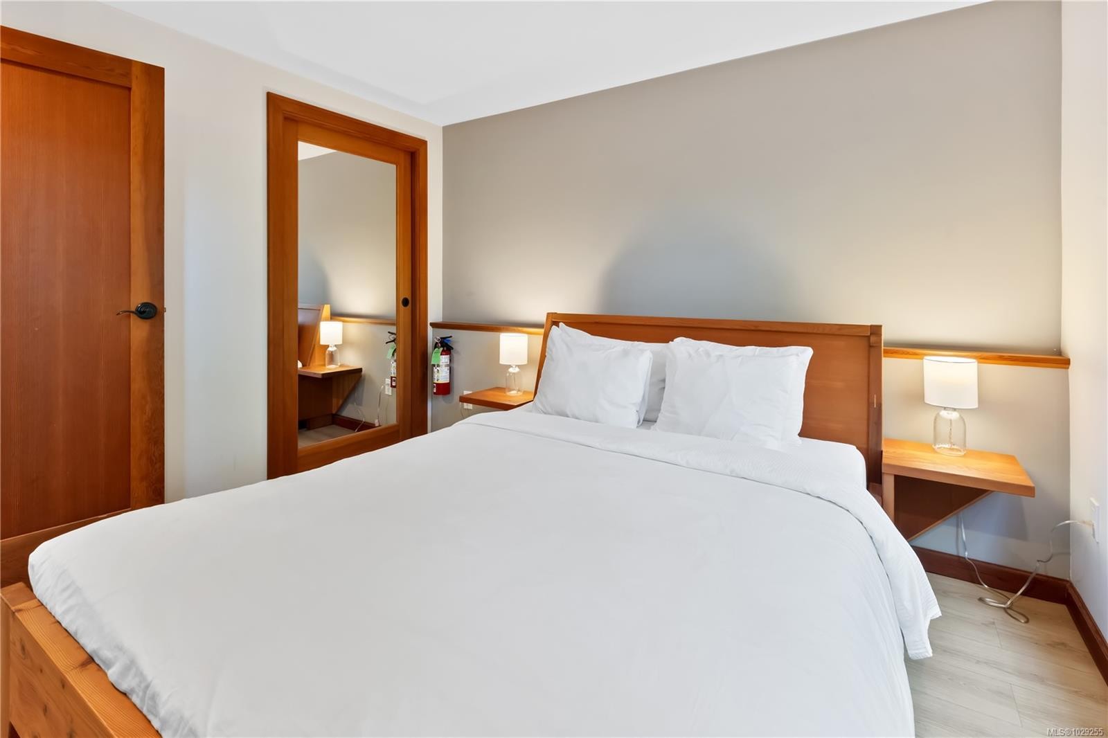 330 Reef Point Rd, Ucluelet, BC