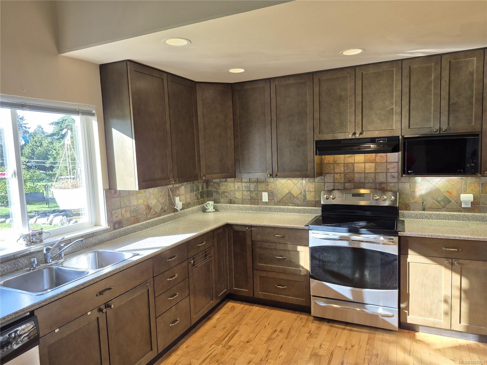 12270/12272 Chandler Rd, Ladysmith, BC