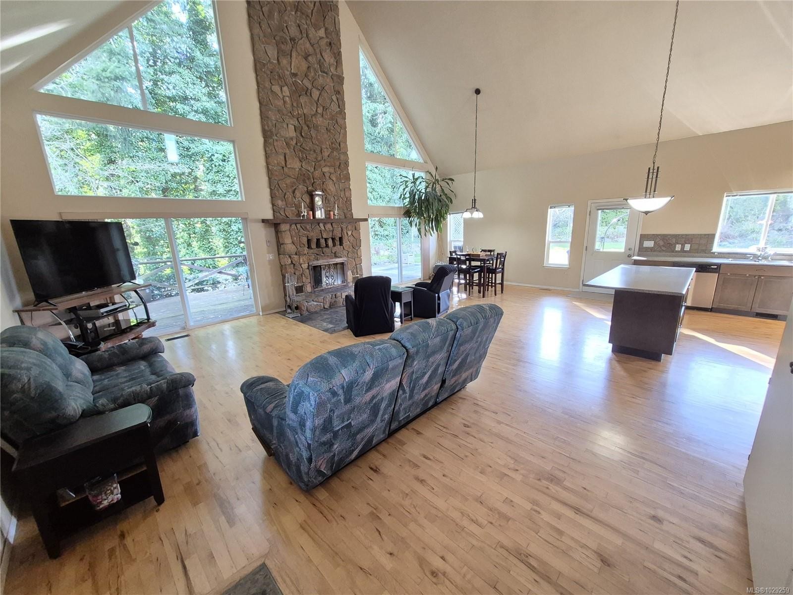 12270/12272 Chandler Rd, Ladysmith, BC
