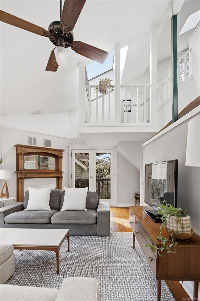 2353 Windsor Rd, Oak Bay, BC