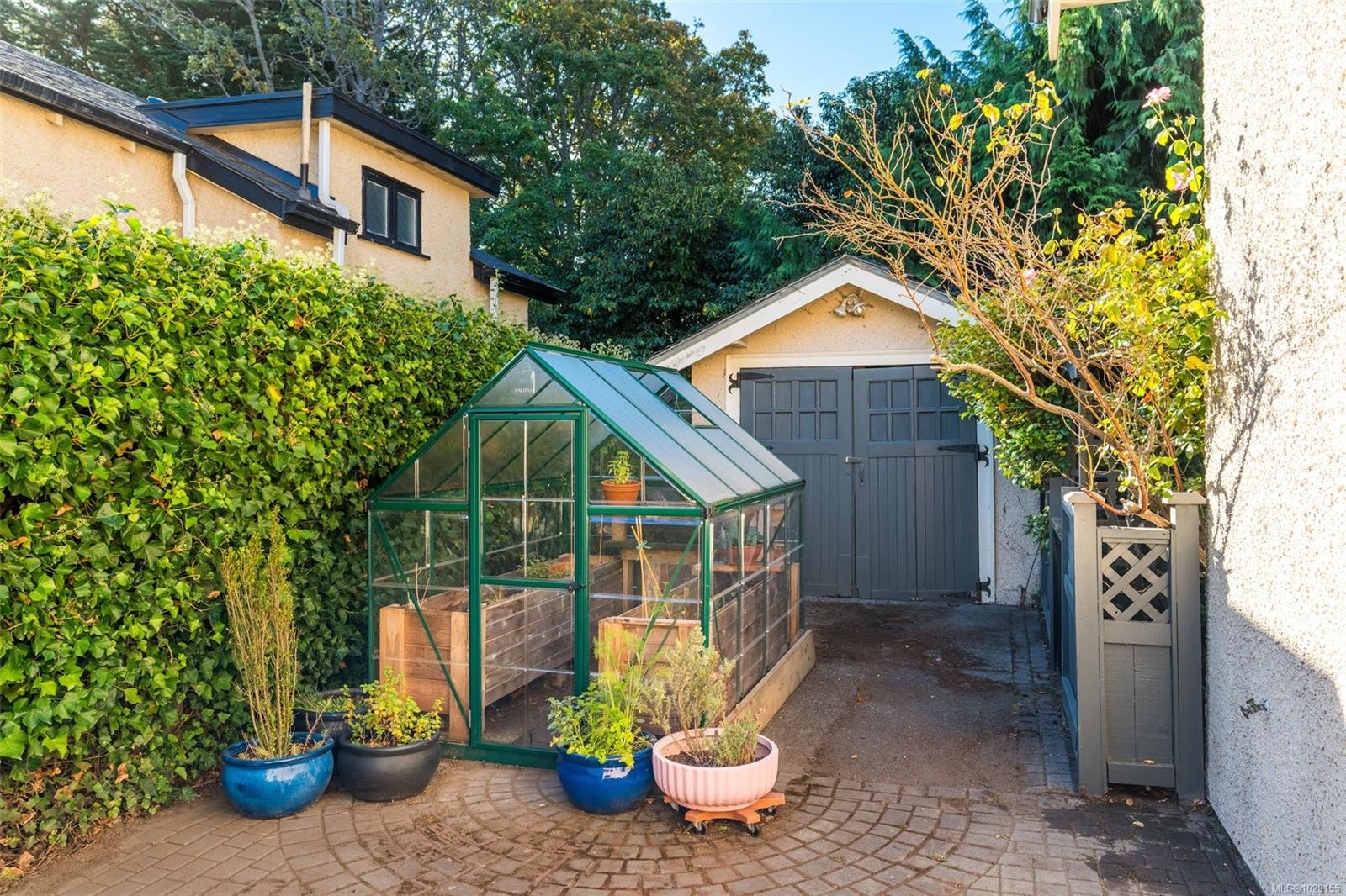 2353 Windsor Rd, Oak Bay, BC