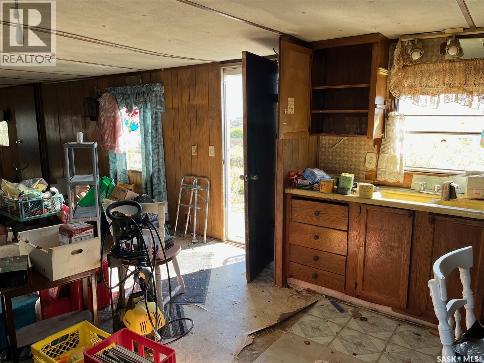 Hackett Acreage, Lumsden Rm No. 189, SK