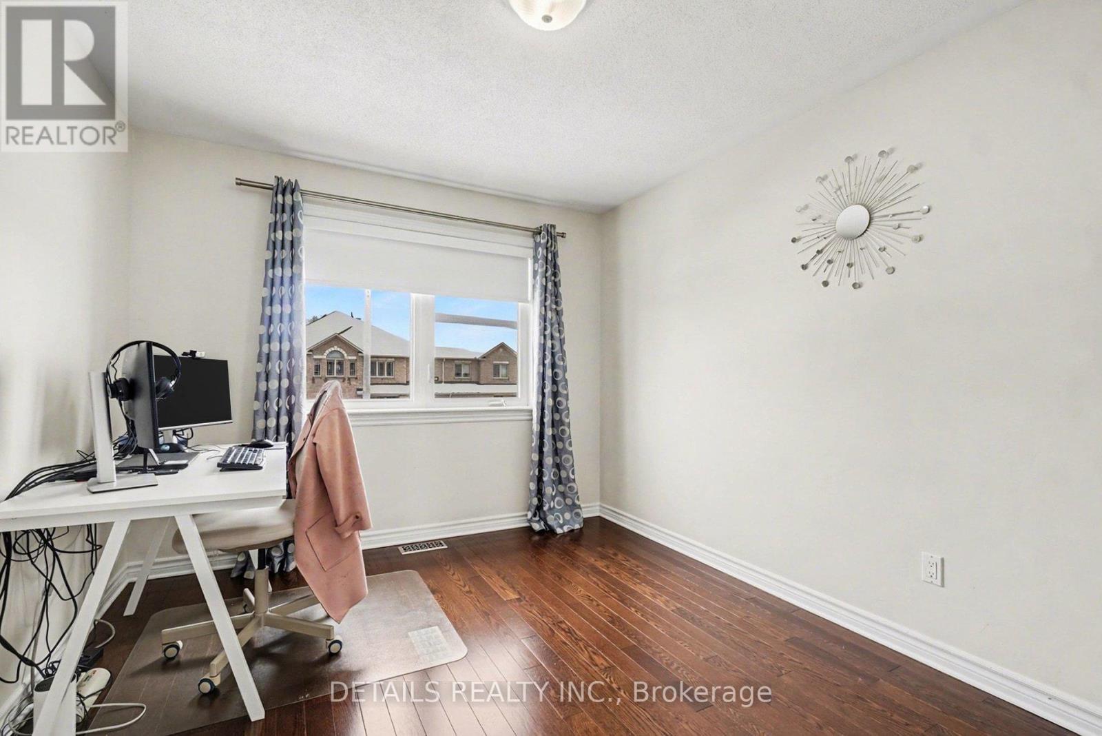 112 Whispering Winds Way, Ottawa, ON - Indoor Photo Showing Office