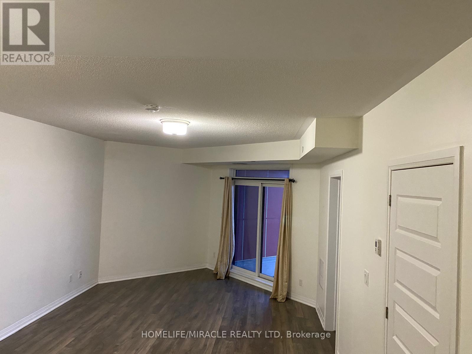 501 - 2 Adam Sellers Street, Markham, ON - Indoor Photo Showing Other Room