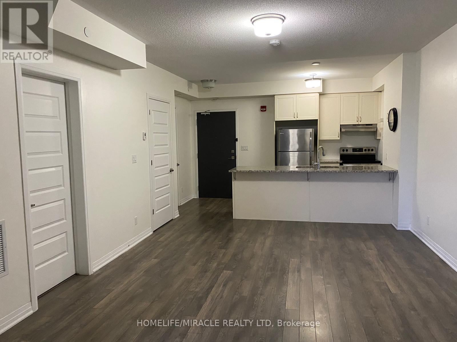 501 - 2 Adam Sellers Street, Markham, ON - Indoor Photo Showing Kitchen