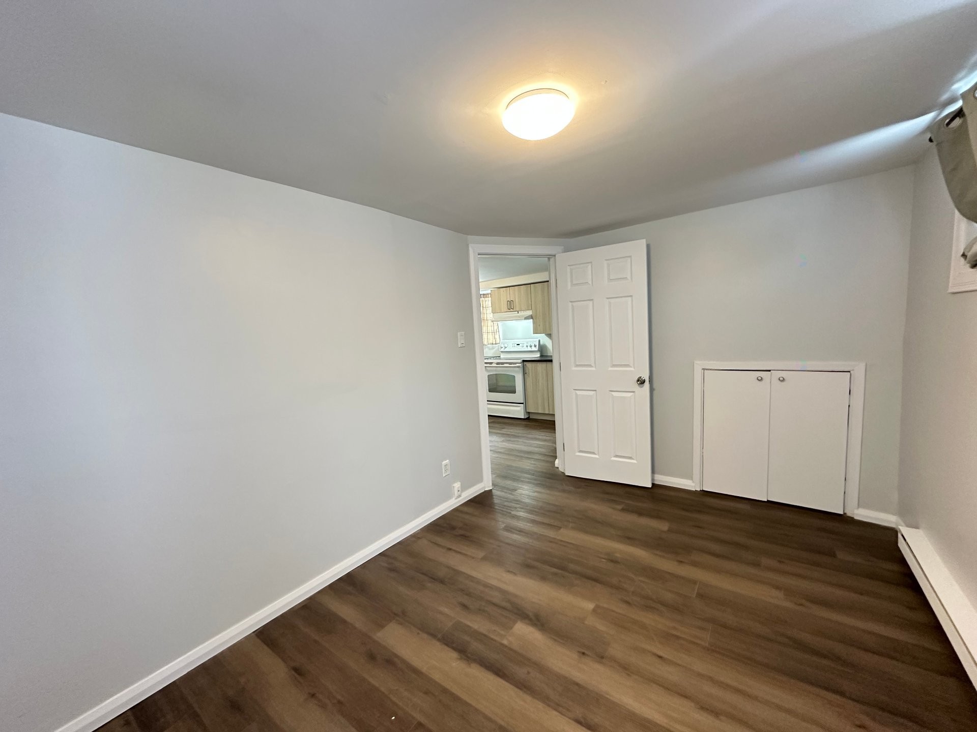 Bedroom - 1-595 Av. Marshall, Dorval, QC - Indoor Photo Showing Other Room