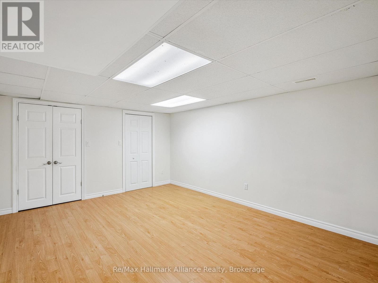 232 Eighth Road E, Hamilton, ON