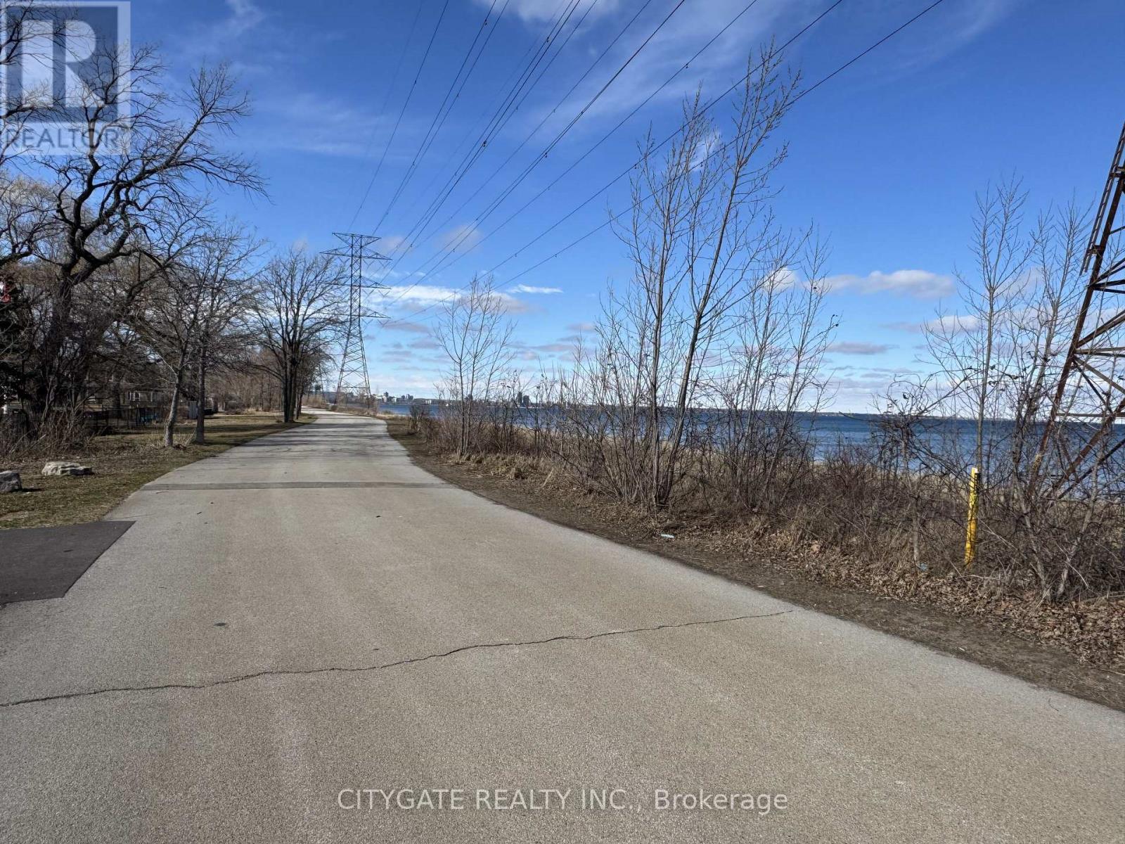 480 Beach Boulevard, Hamilton, ON