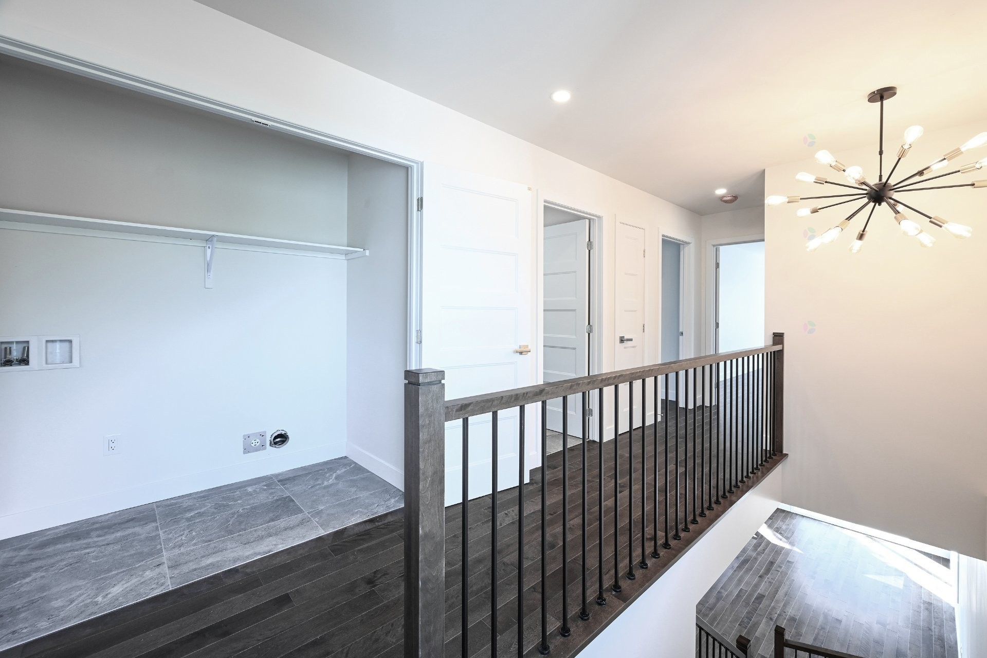 Laundry - 3940 Rue Adélaïde, Longueuil (Saint-Hubert), QC - Indoor Photo Showing Other Room