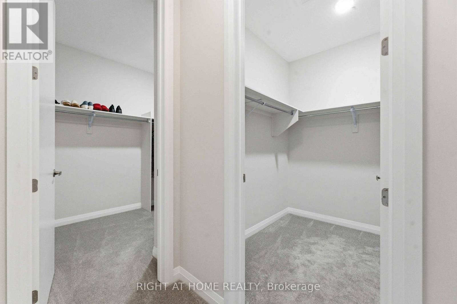 643 Terrier Circle, Ottawa, ON - Indoor With Storage