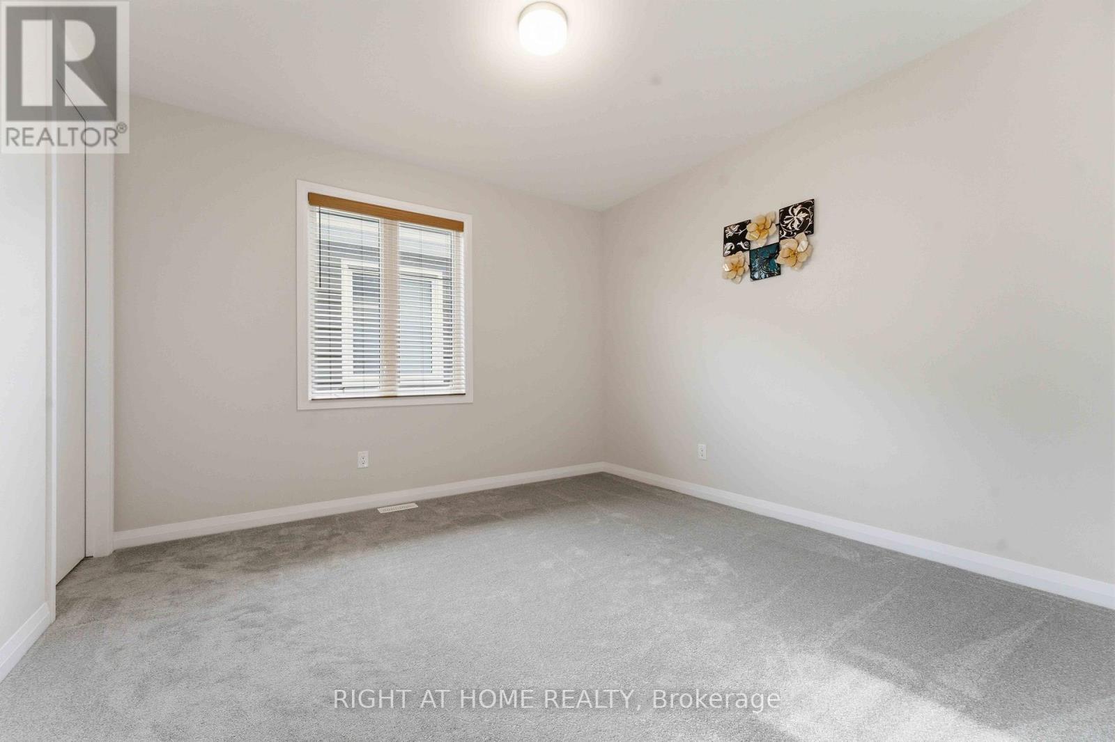 643 Terrier Circle, Ottawa, ON - Indoor Photo Showing Other Room