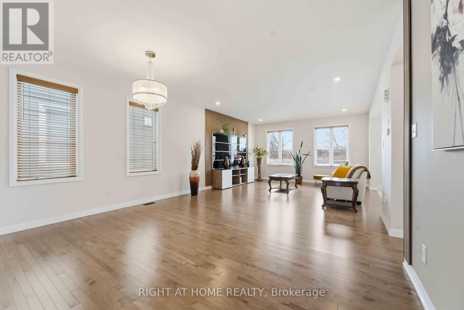 643 Terrier Circle, Ottawa, ON - Indoor