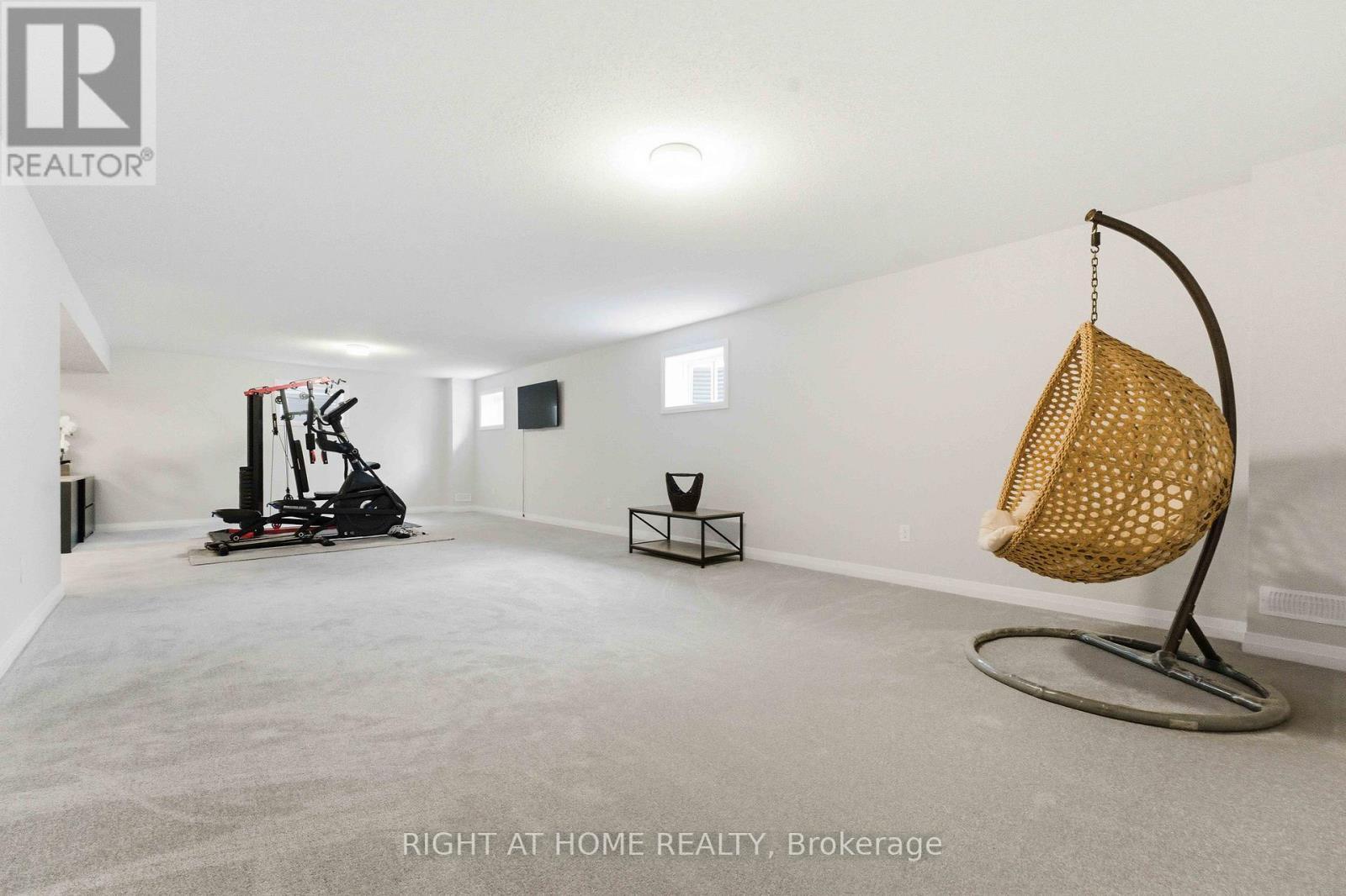 643 Terrier Circle, Ottawa, ON - Indoor