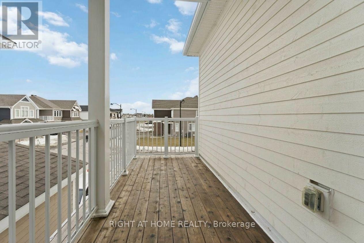 643 Terrier Circle, Ottawa, ON - Outdoor With Deck Patio Veranda With Exterior