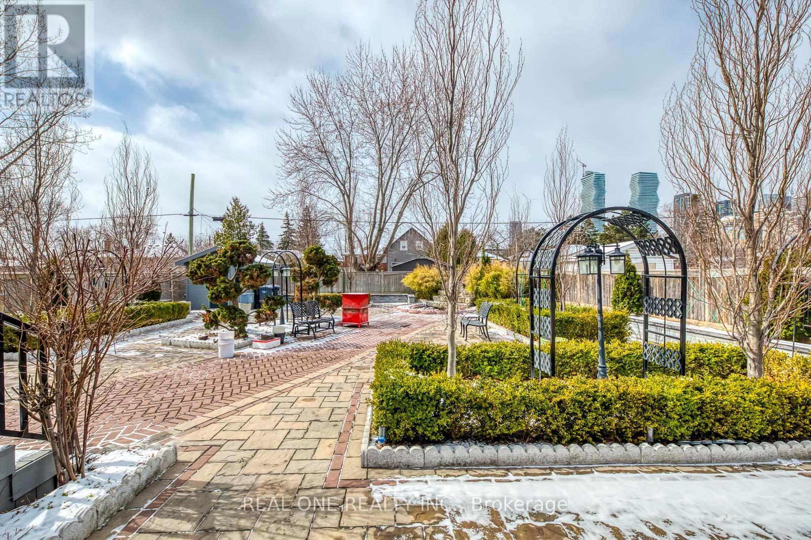 3480 Joan Drive, Mississauga, ON