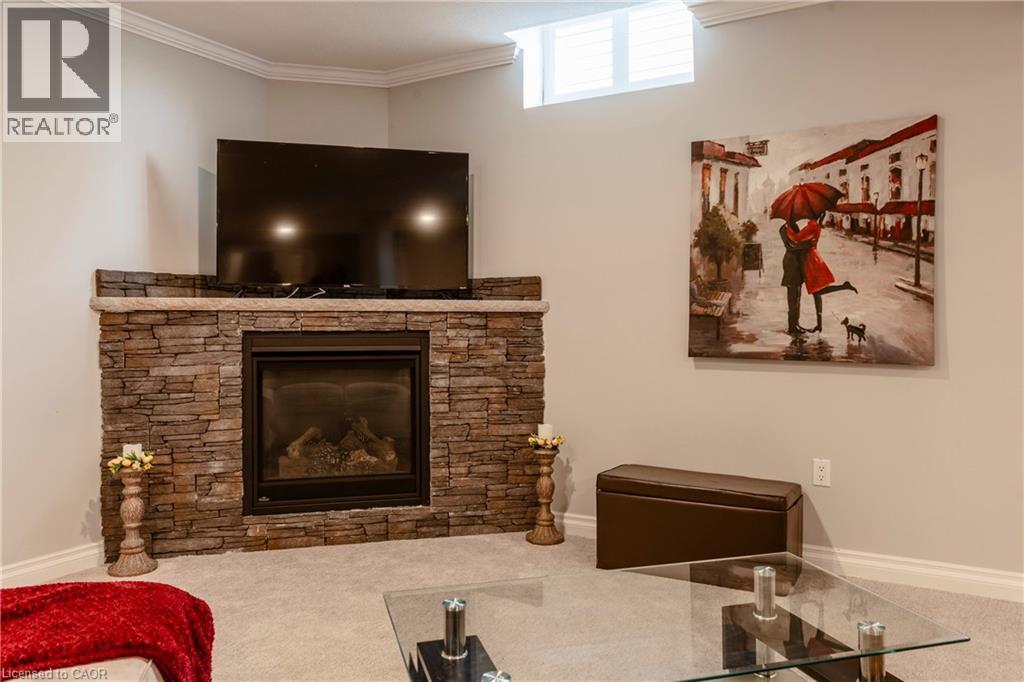 6 Bluenose Drive, Port Dover, ON - Indoor Photo Showing Living Room With Fireplace