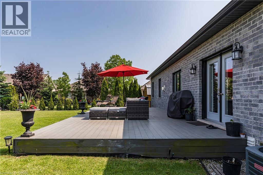 6 Bluenose Drive, Port Dover, ON - Outdoor With Deck Patio Veranda