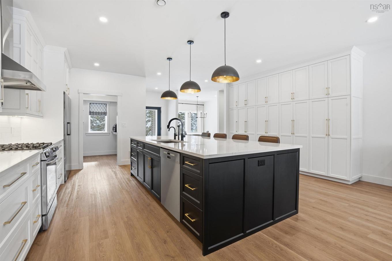 502 High Road, Fall River, NS