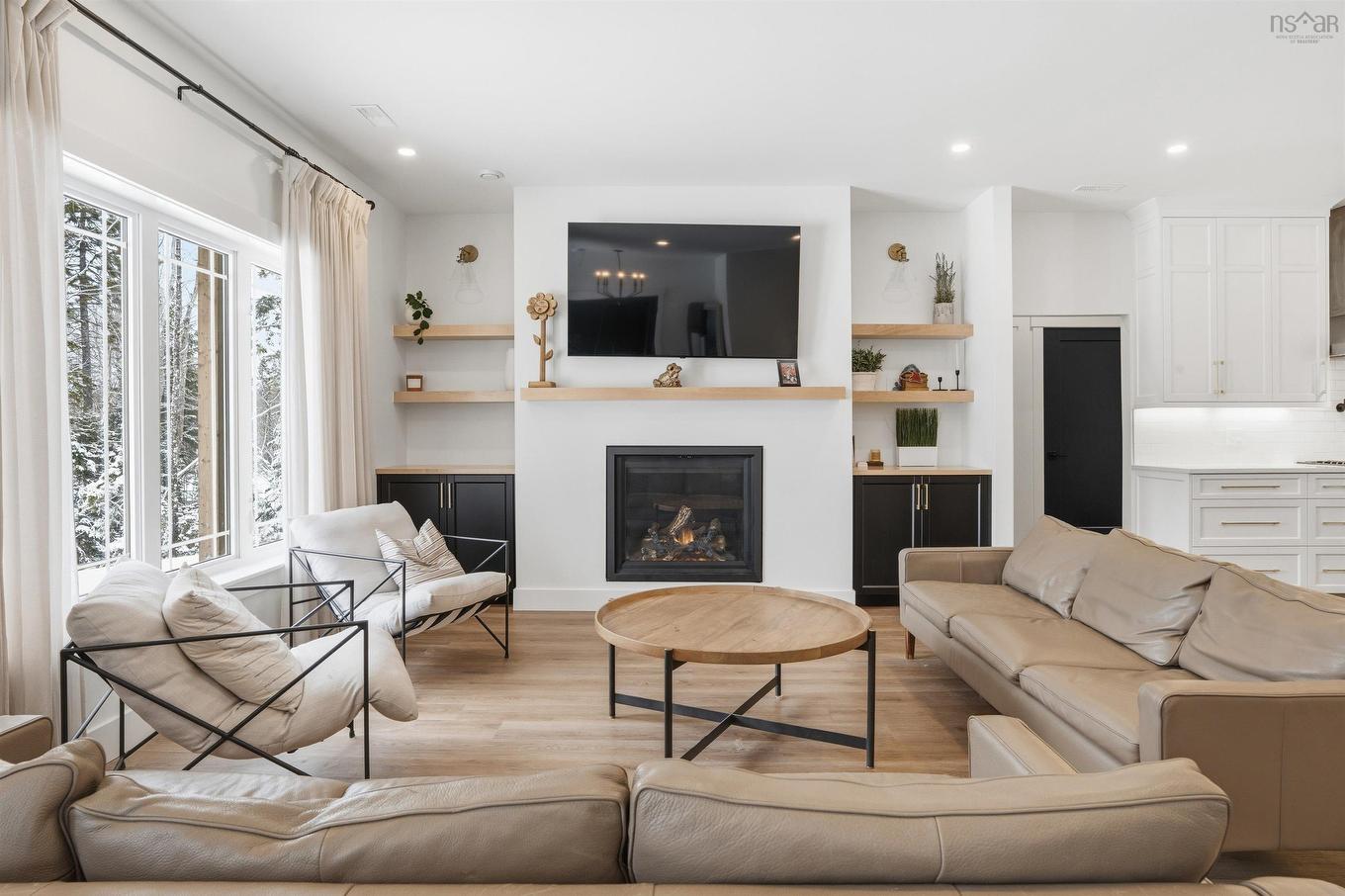 502 High Road, Fall River, NS