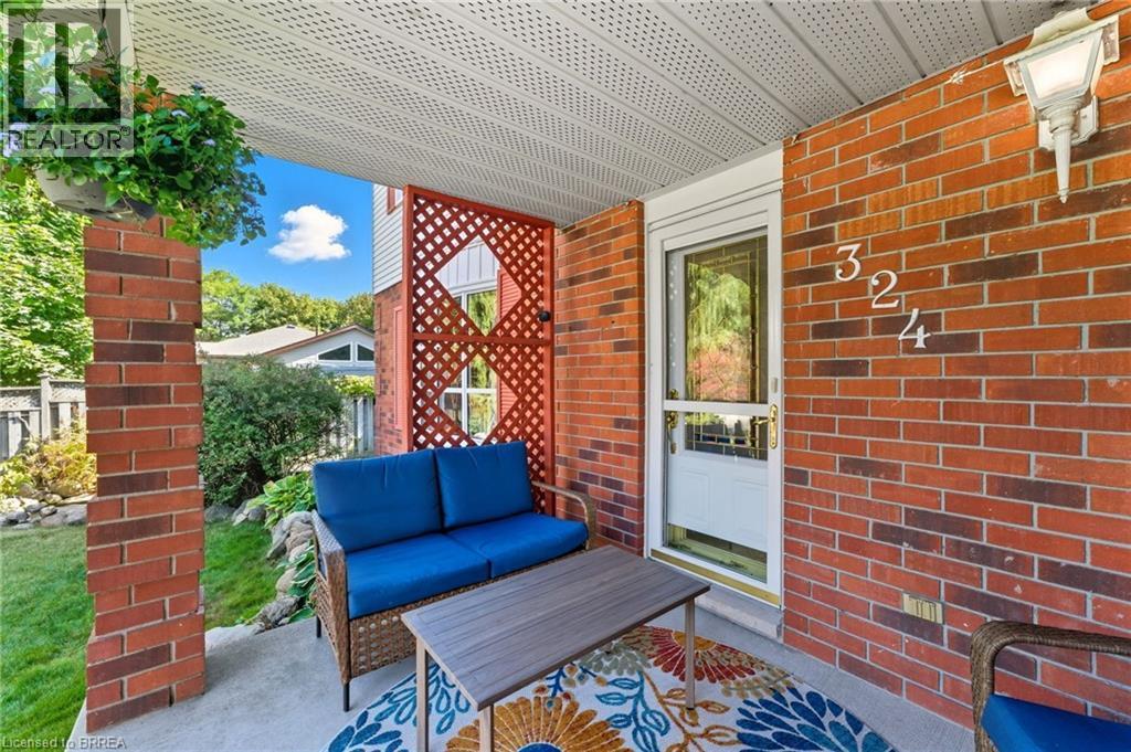 324 Burnett Avenue, Cambridge, ON - Outdoor With Deck Patio Veranda With Exterior