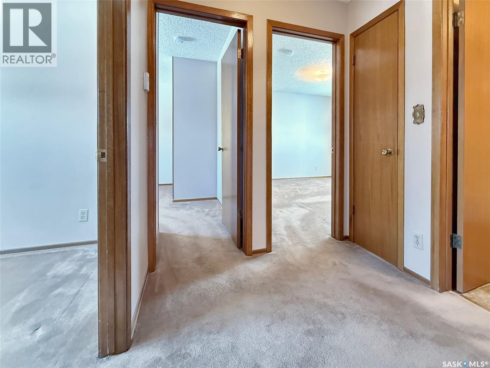 470 Cowan Drive, Swift Current, SK - Indoor Photo Showing Other Room