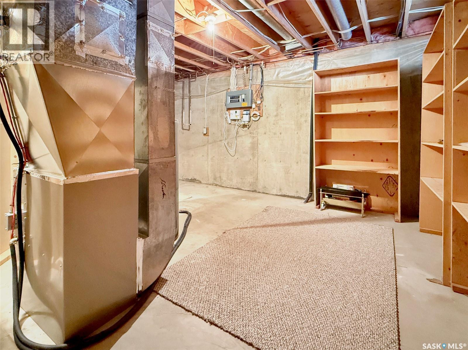 470 Cowan Drive, Swift Current, SK - Indoor Photo Showing Basement
