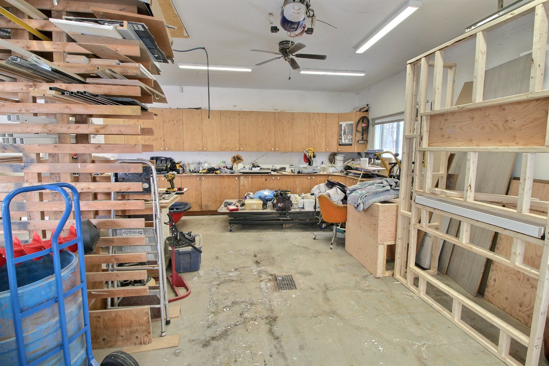 Garage - 3101 Ch. Plourde, Rouyn-Noranda, QC - Indoor Photo Showing Garage