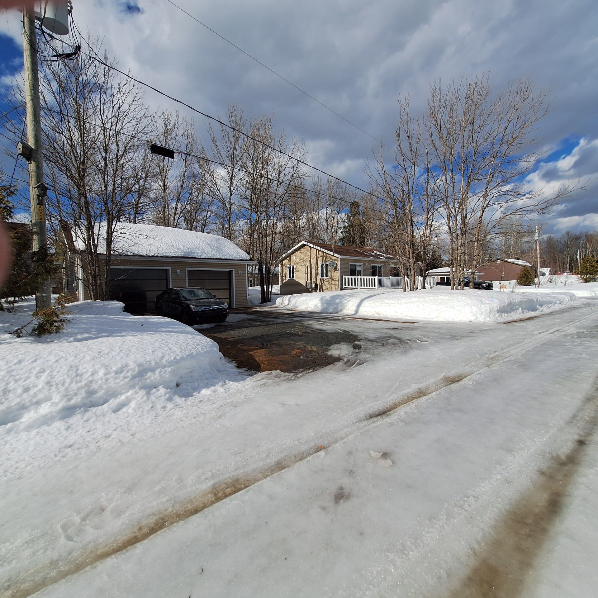 Front of Structure - 3101 Ch. Plourde, Rouyn-Noranda, QC - Outdoor
