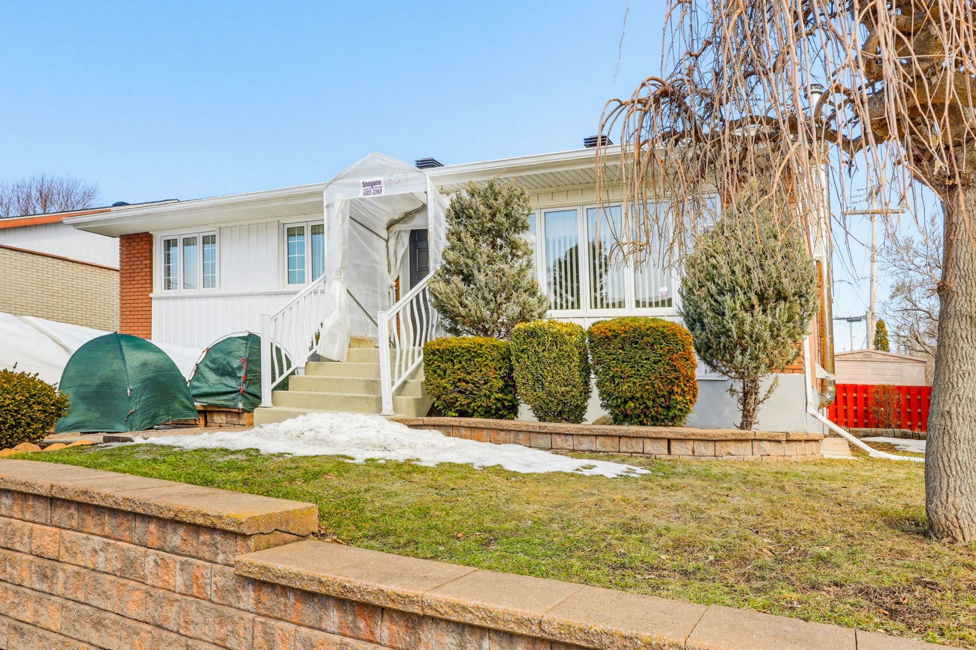 Front of Structure - 759 Av. Devonshire, Laval (Chomedey), QC - Outdoor