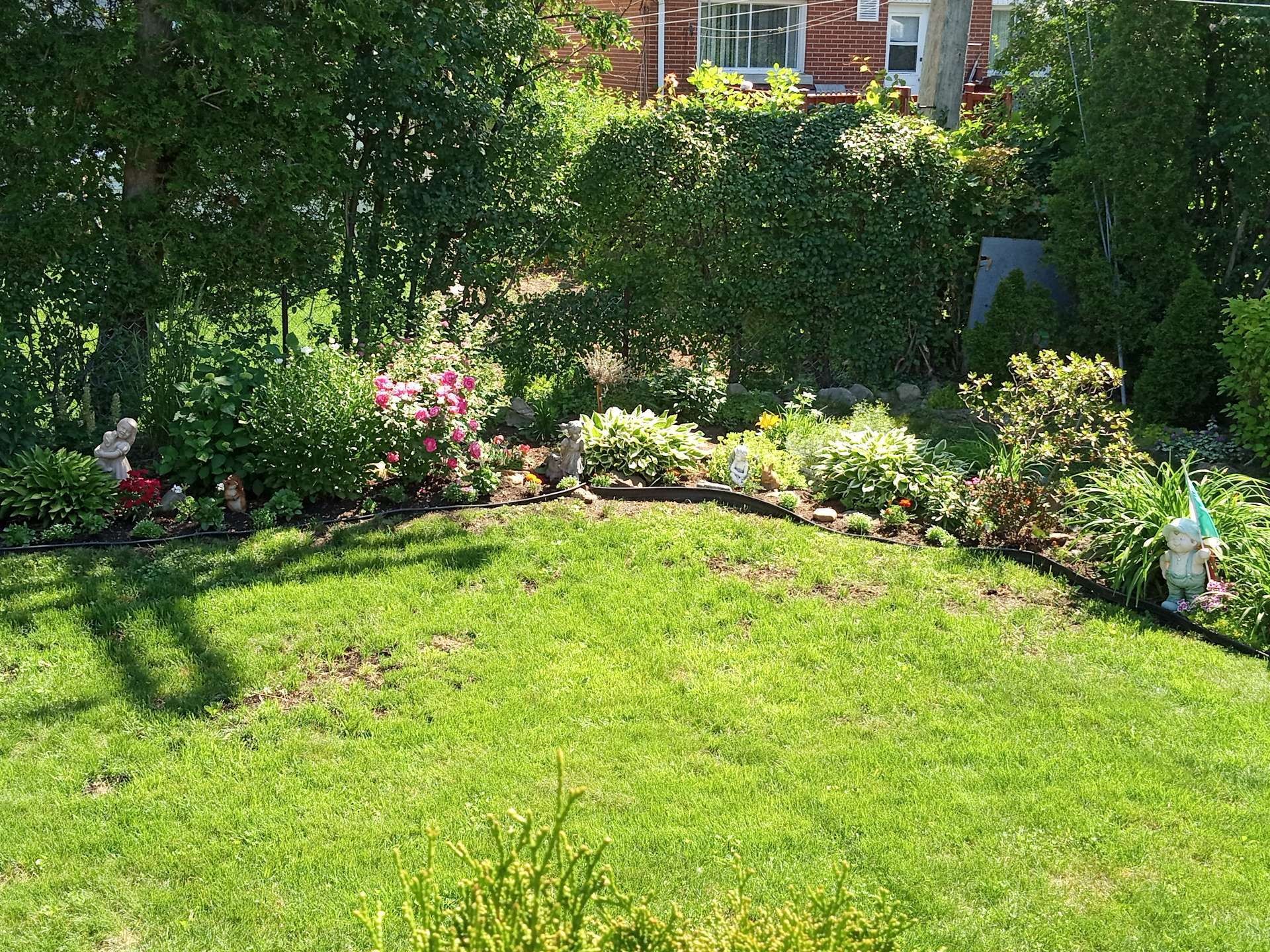 Courtyard - 759 Av. Devonshire, Laval (Chomedey), QC - Outdoor