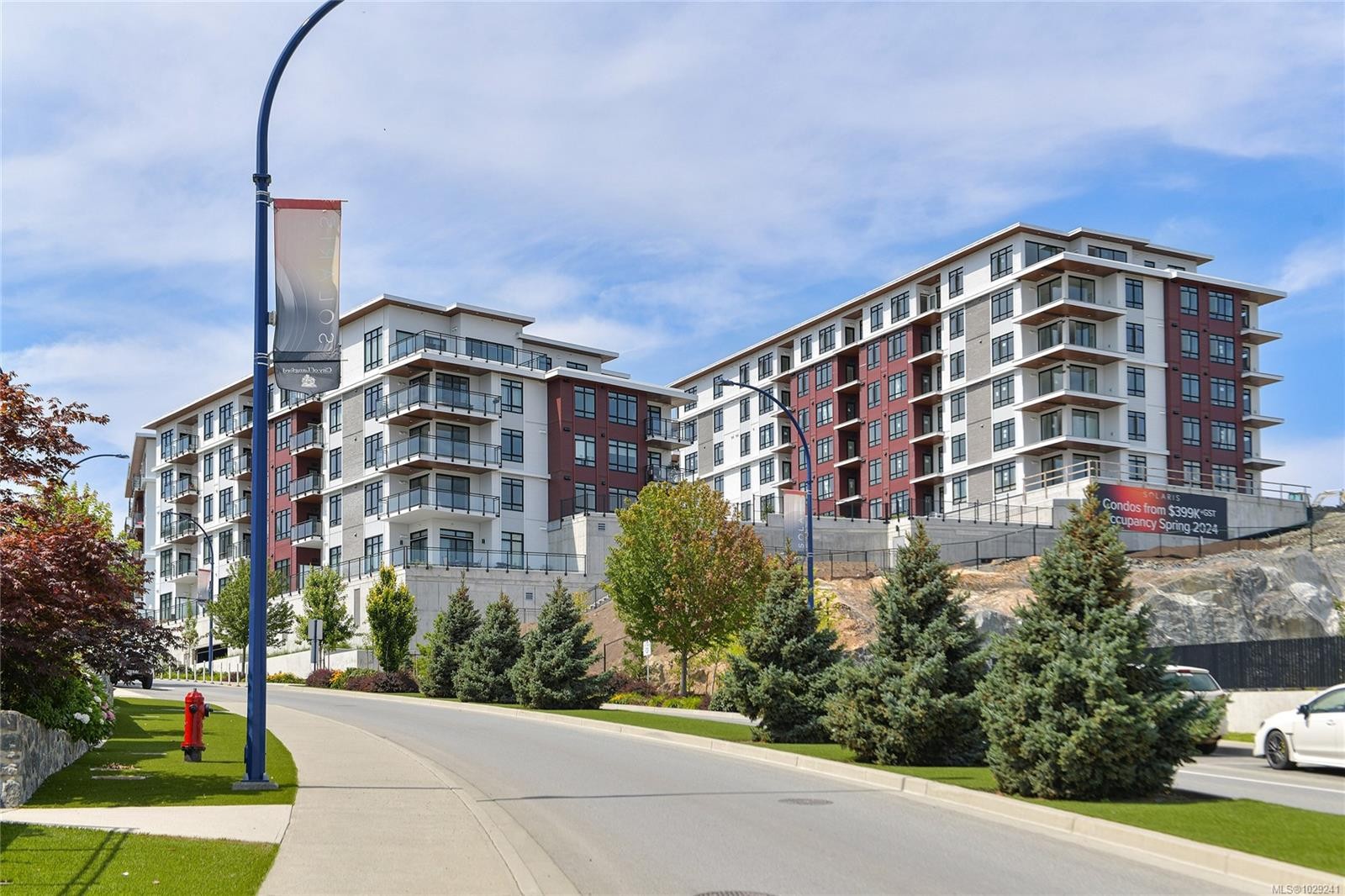 206-1114 Samar Cres, Langford, BC - Outdoor With Facade