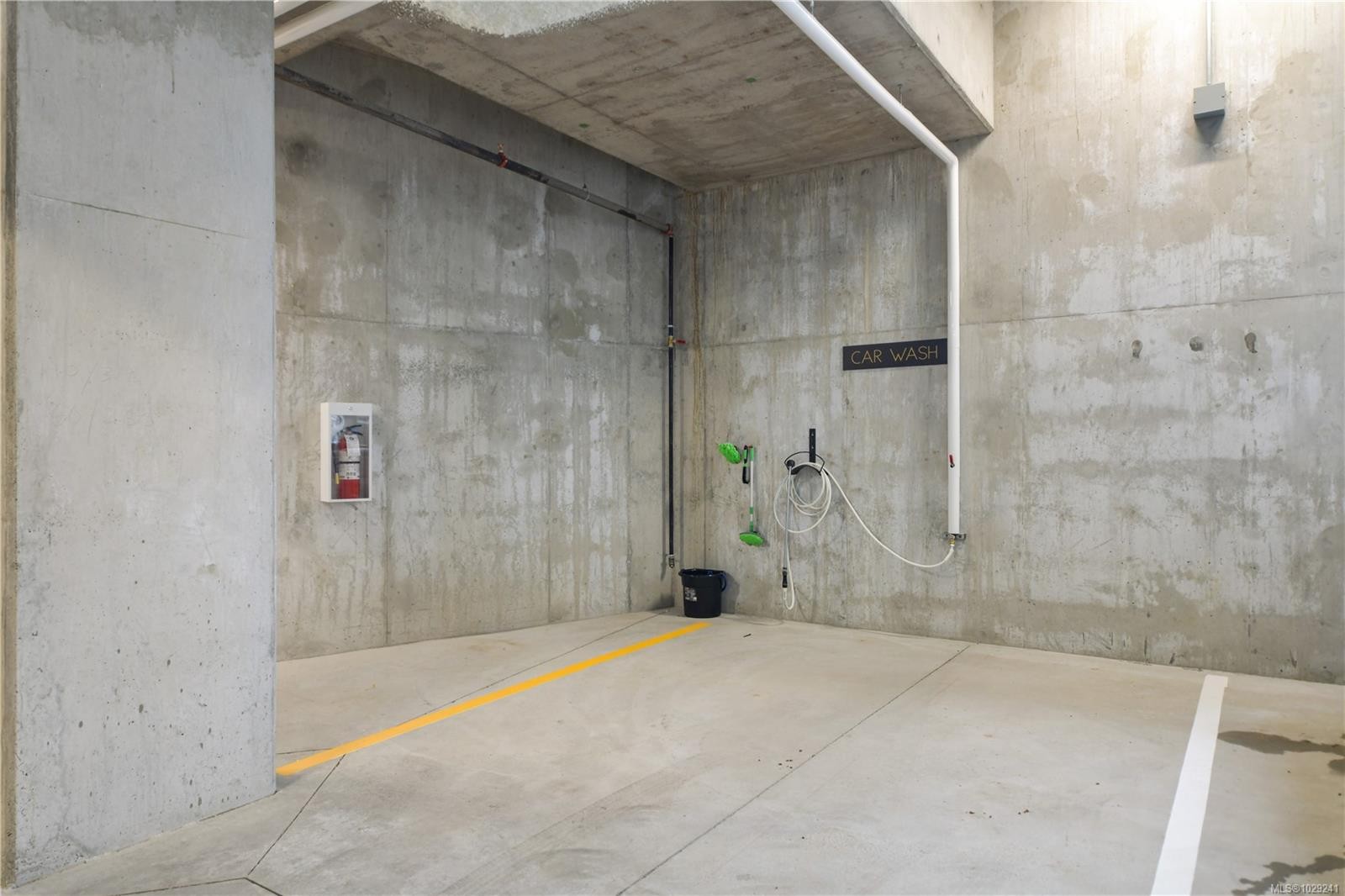 206-1114 Samar Cres, Langford, BC - Indoor