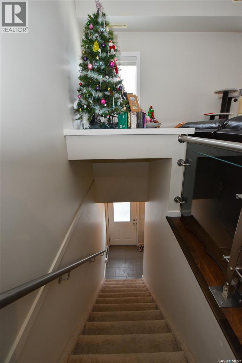 204 2315 Mcclocklin Road, Saskatoon, SK - Indoor Photo Showing Other Room