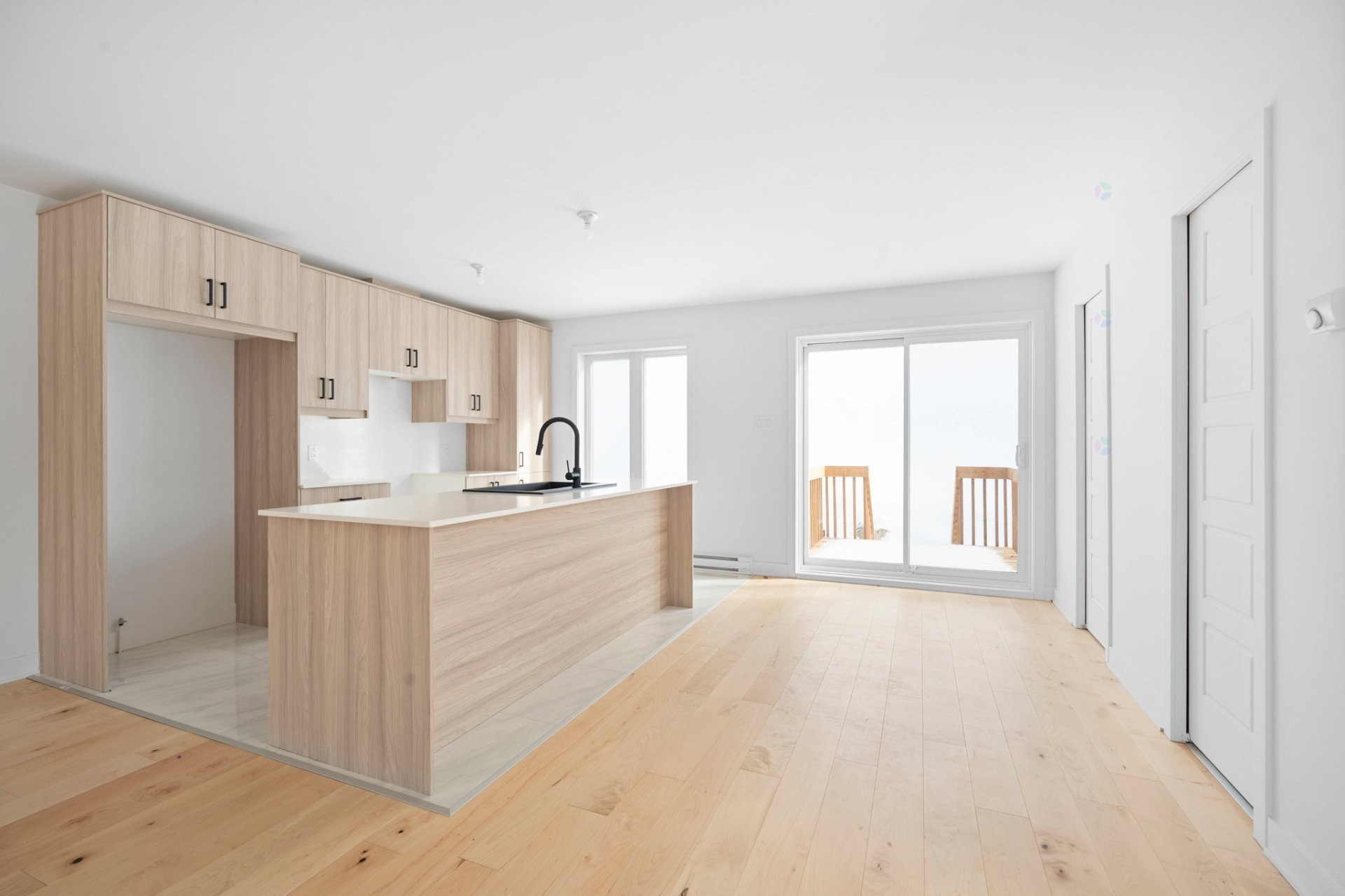 Cuisine - 703Z Ch. Des Conifères, Piedmont, QC - Indoor Photo Showing Kitchen