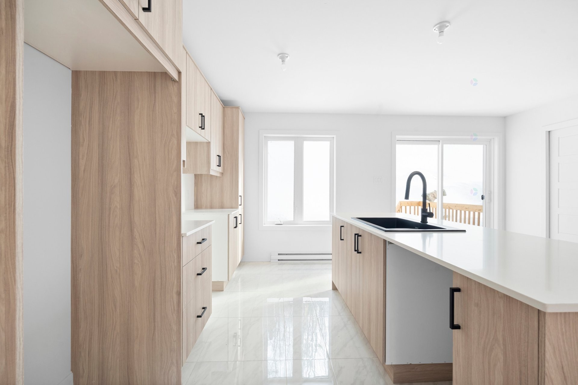 Cuisine - 703Z Ch. Des Conifères, Piedmont, QC - Indoor Photo Showing Kitchen