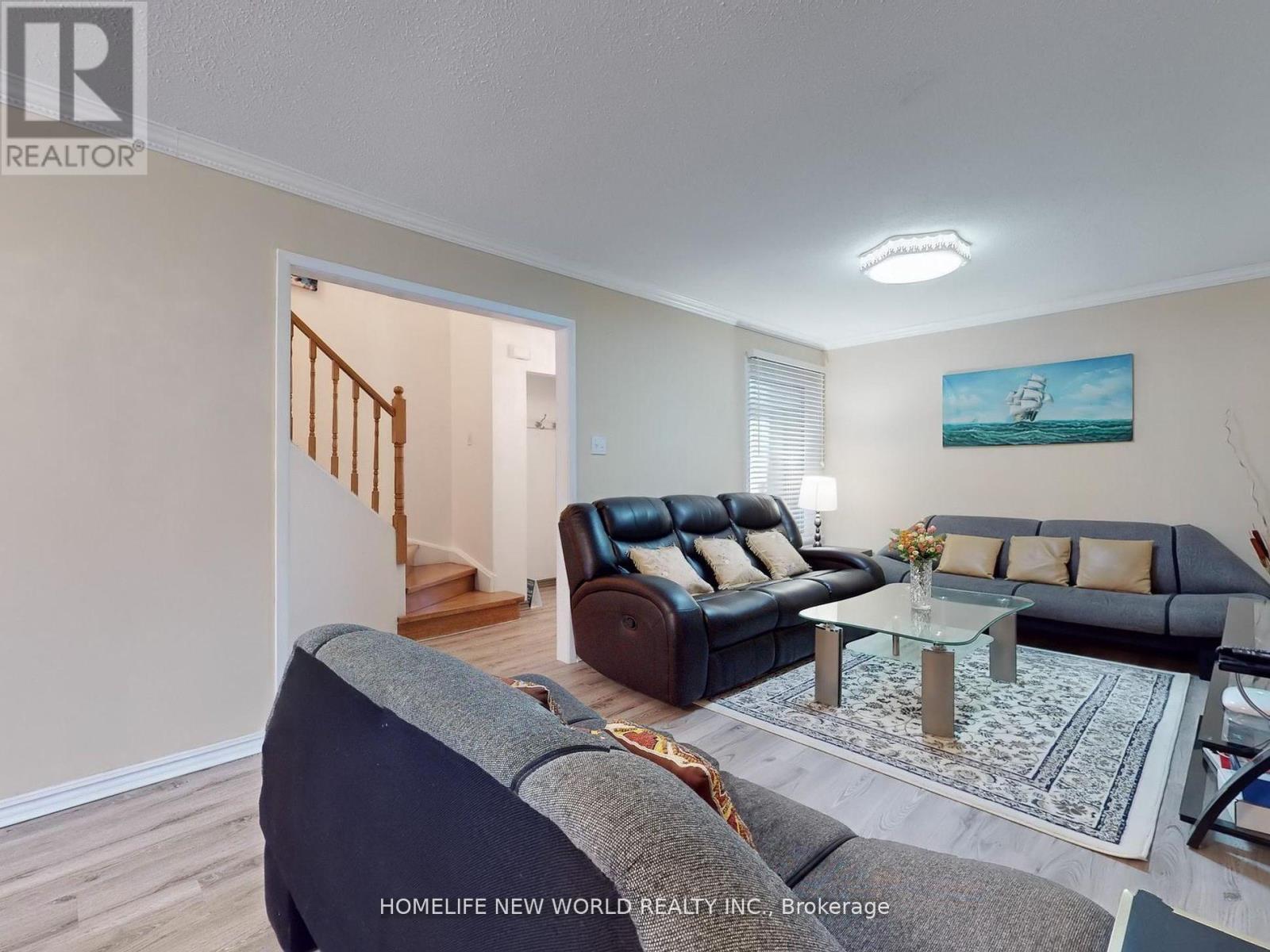 139 Galbraith Crescent, Markham, ON - Indoor Photo Showing Living Room