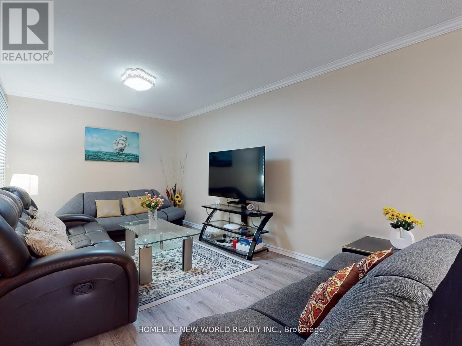 139 Galbraith Crescent, Markham, ON - Indoor Photo Showing Living Room