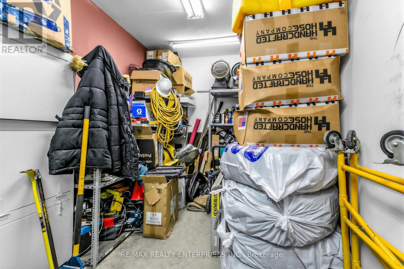 5135 Tomken Road, Mississauga, ON