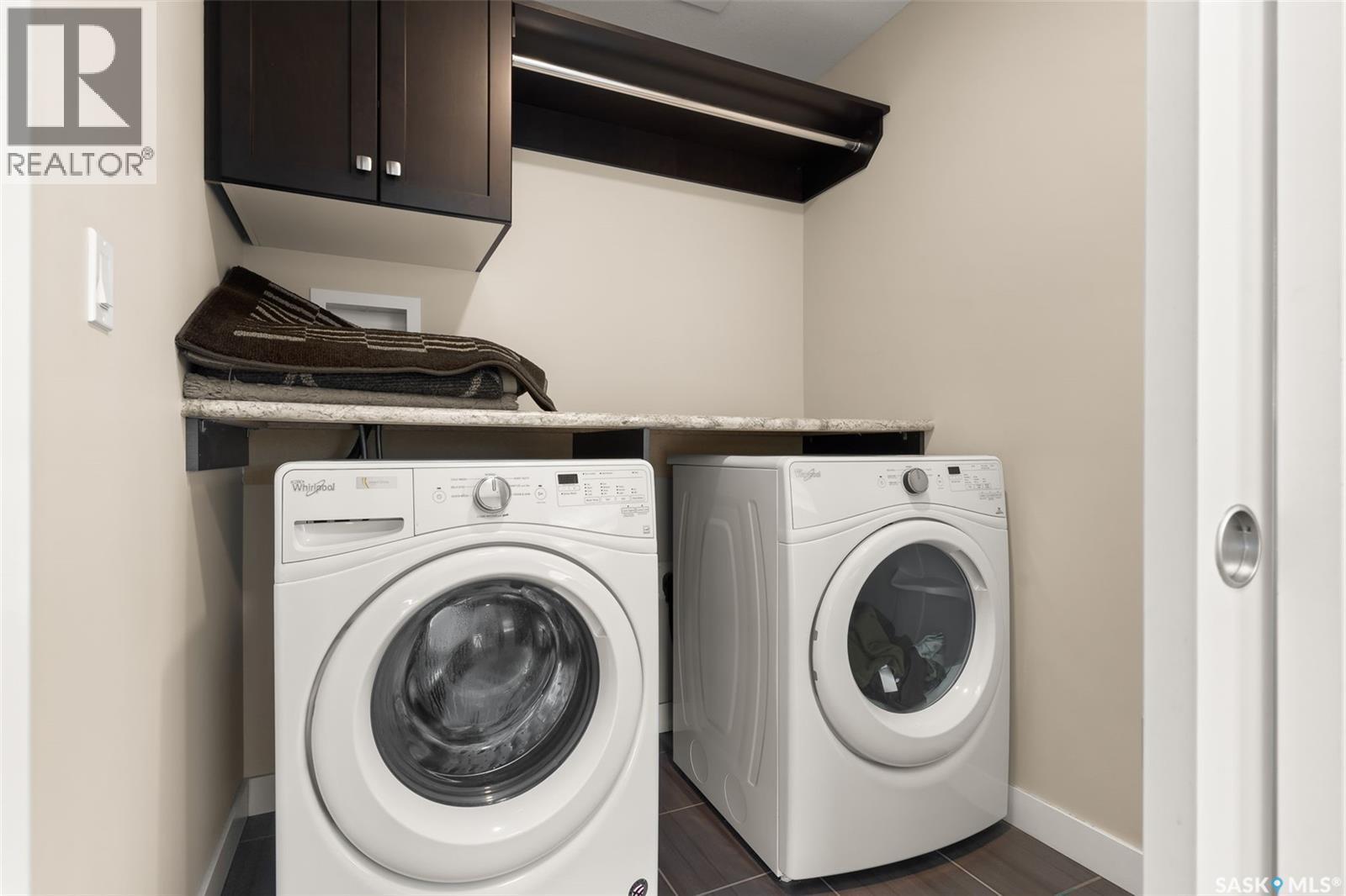 3523 Green Turtle Road, Regina, SK - Indoor Photo Showing Laundry Room