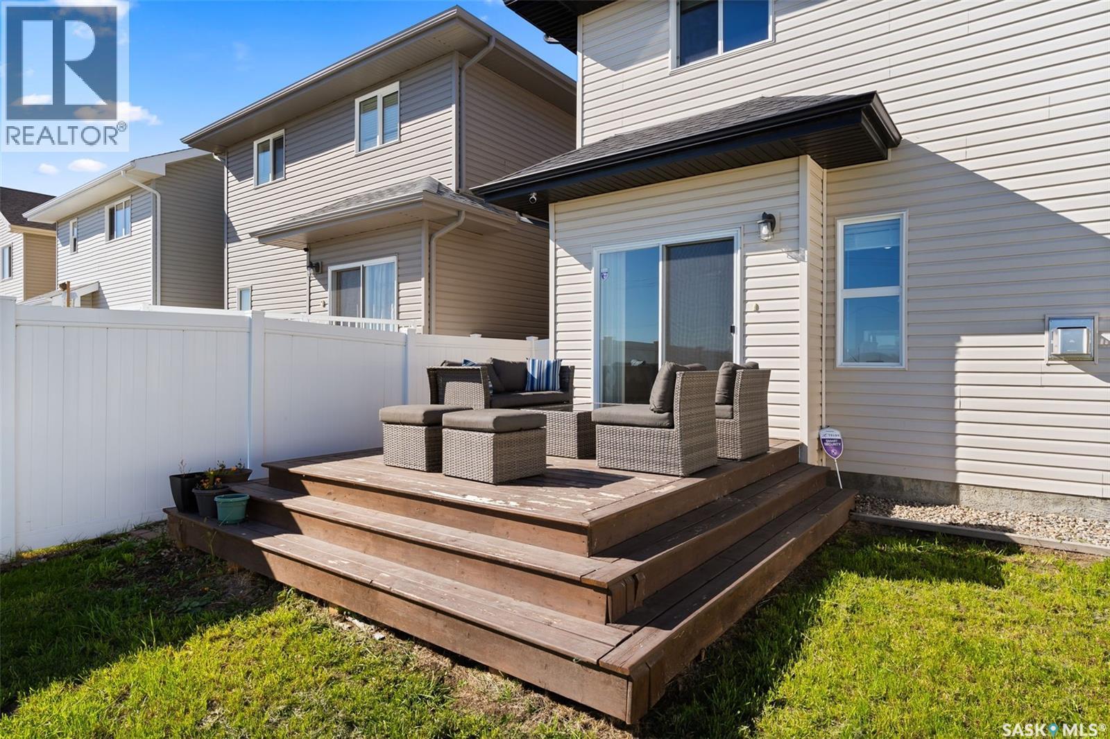 3523 Green Turtle Road, Regina, SK - Outdoor With Deck Patio Veranda With Exterior