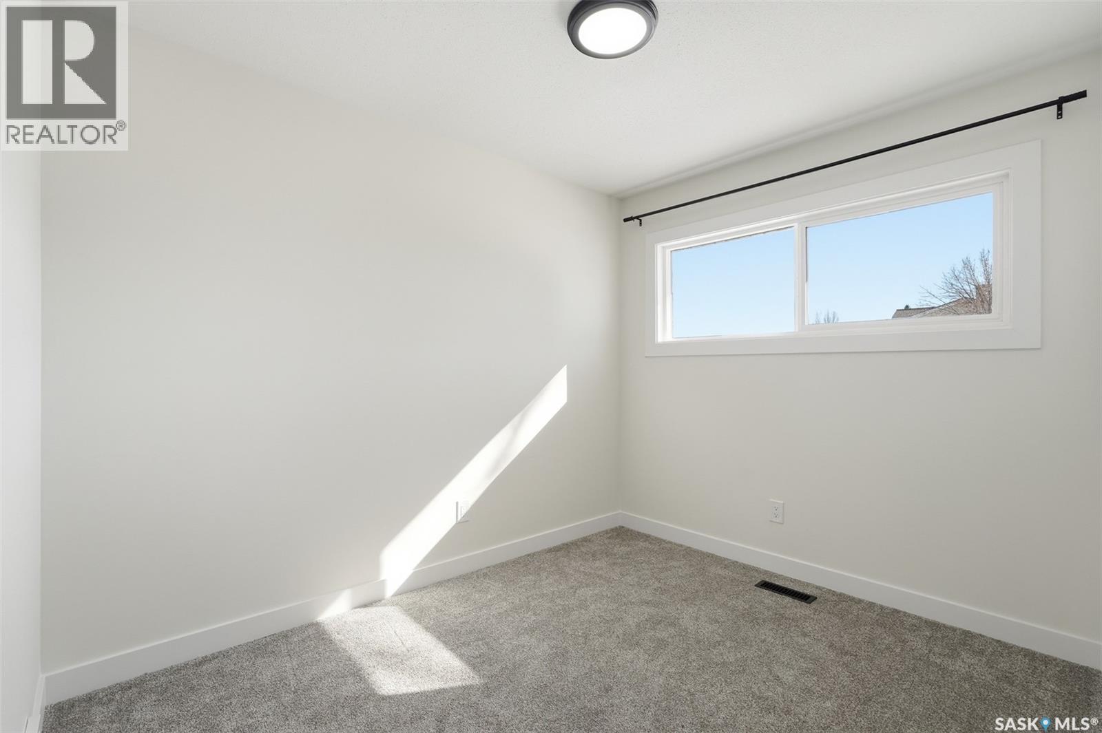 163 Rupert Drive, Saskatoon, SK - Indoor Photo Showing Other Room