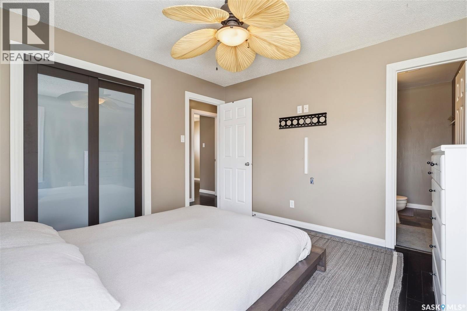506 Addie Crescent, Saskatoon, SK - Indoor Photo Showing Bedroom
